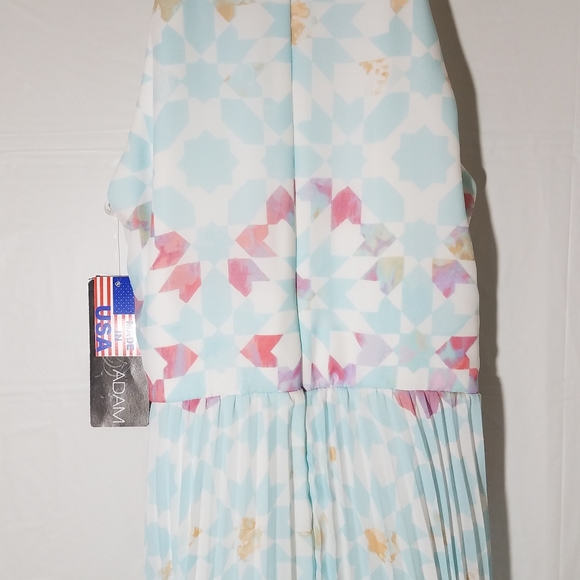 Besty & Adam gown - Picture 6 of 6